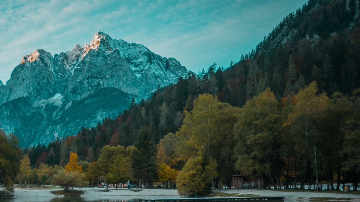 What my parents taught me about the art of giving back at Christmas